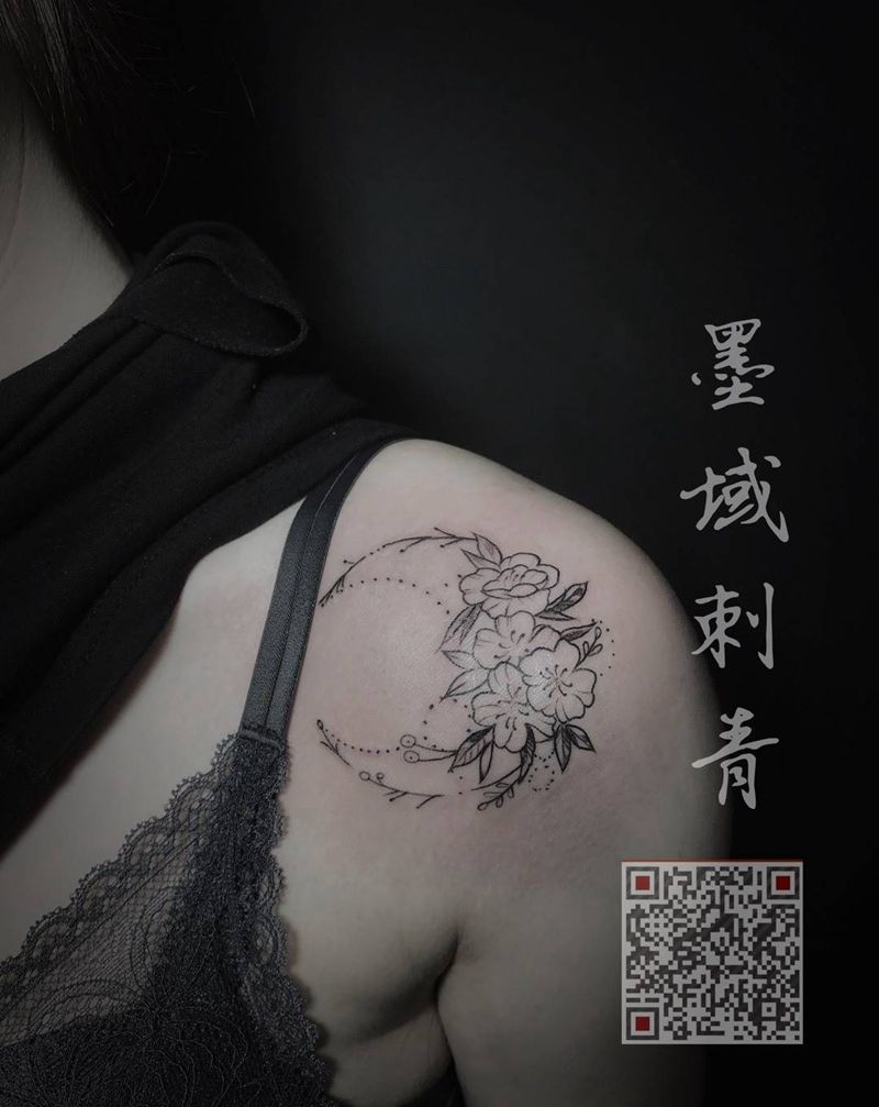 美肩纹身图片