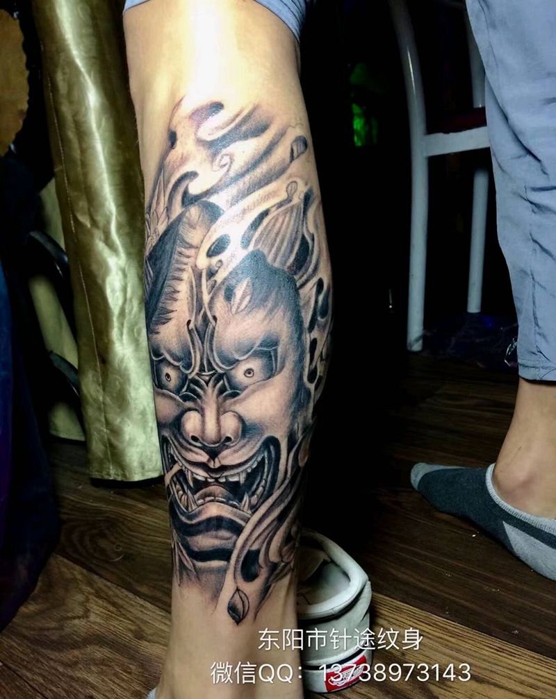 般若包小腿纹身图片_腿部新传统纹身图案