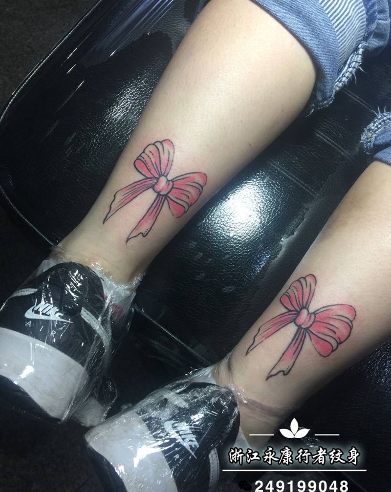 蝴蝶结纹身图片