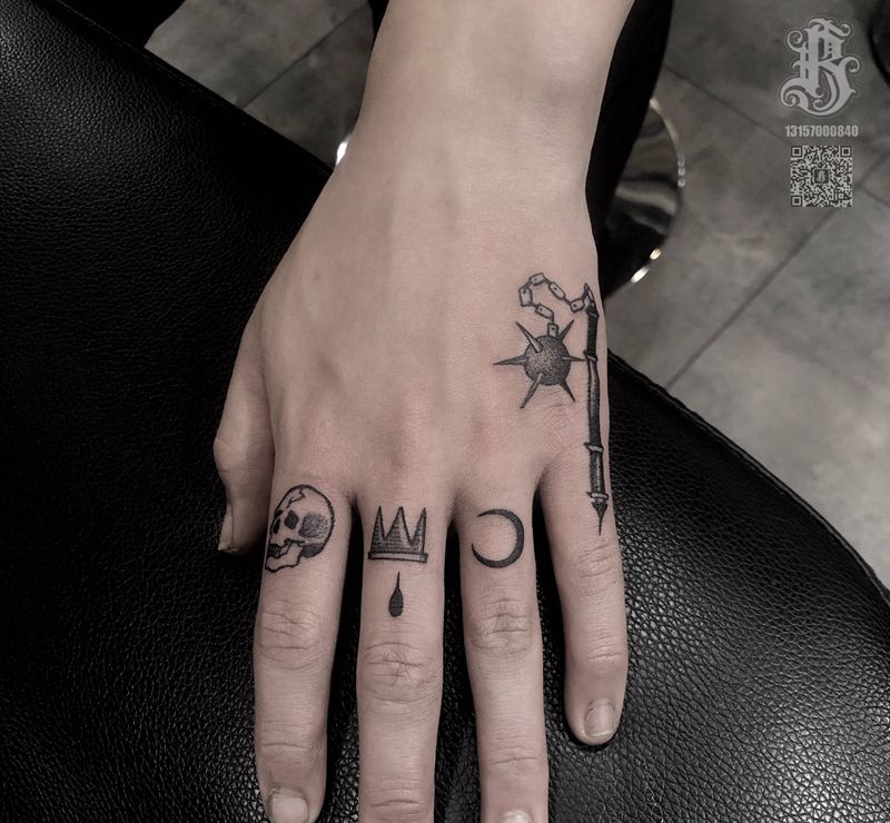 啊纹身图片_手部Old School点刺纹身图案