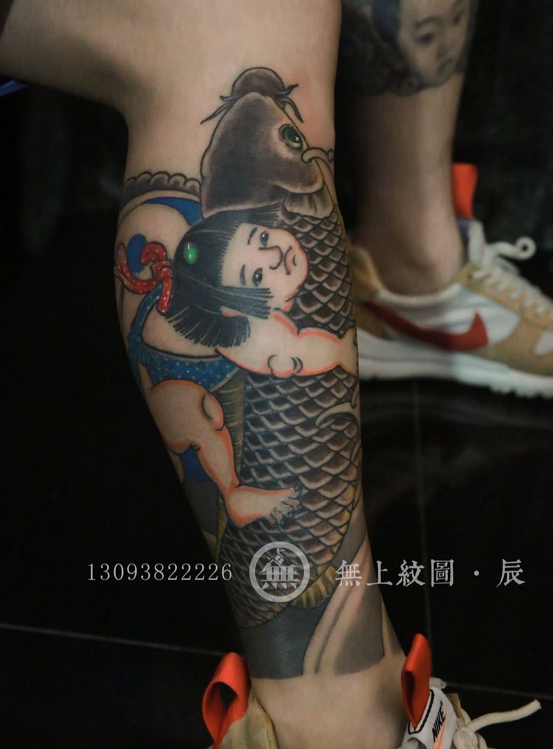 年年有余纹身图片_成品腿部传统清新人物图腾无上纹图培训招生手稿纹身图案