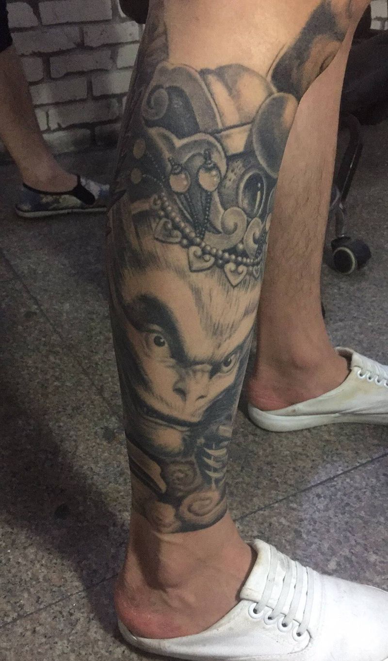 花腿纹身图片_腿部传统写实人物鬼神纹身图案