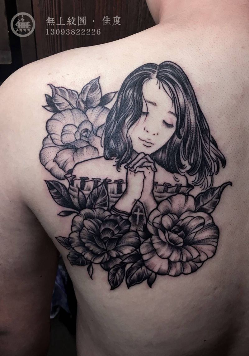 后肩肖像纹身图片_成品肩部肖像清新人物原创植物无上纹图欧美招生纹身图案