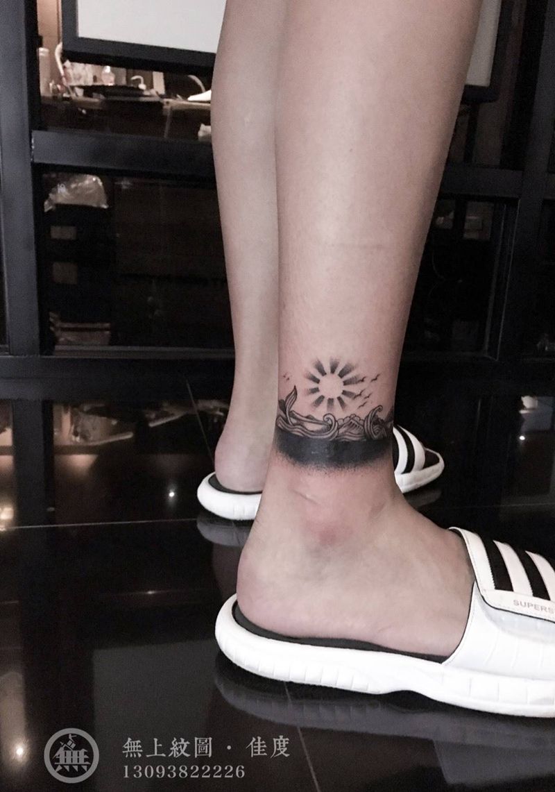 脚部山海纹身图片_成品脚部欧美清新图腾无上纹图招生纹身图案