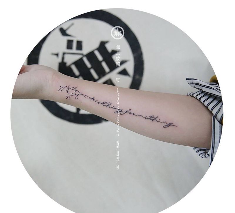 字母纹身纹身图片_成品手部欧美无上纹图英文植物纹身图案