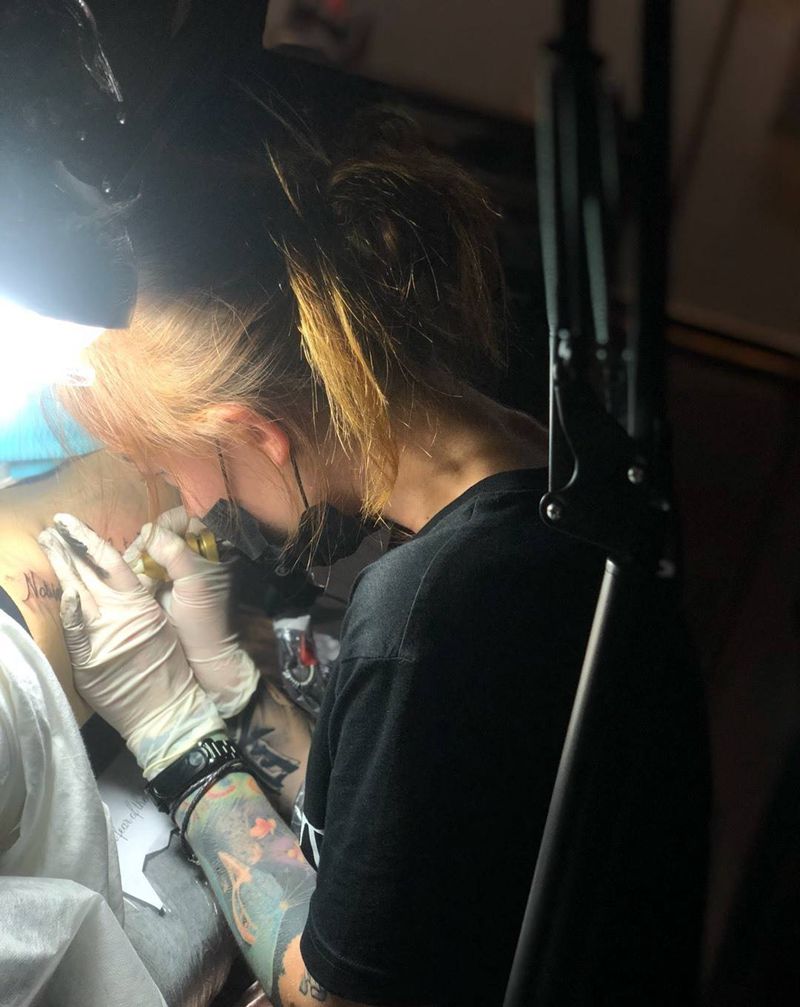 工作照纹身图片_无上纹图生活培训学习纹身图案