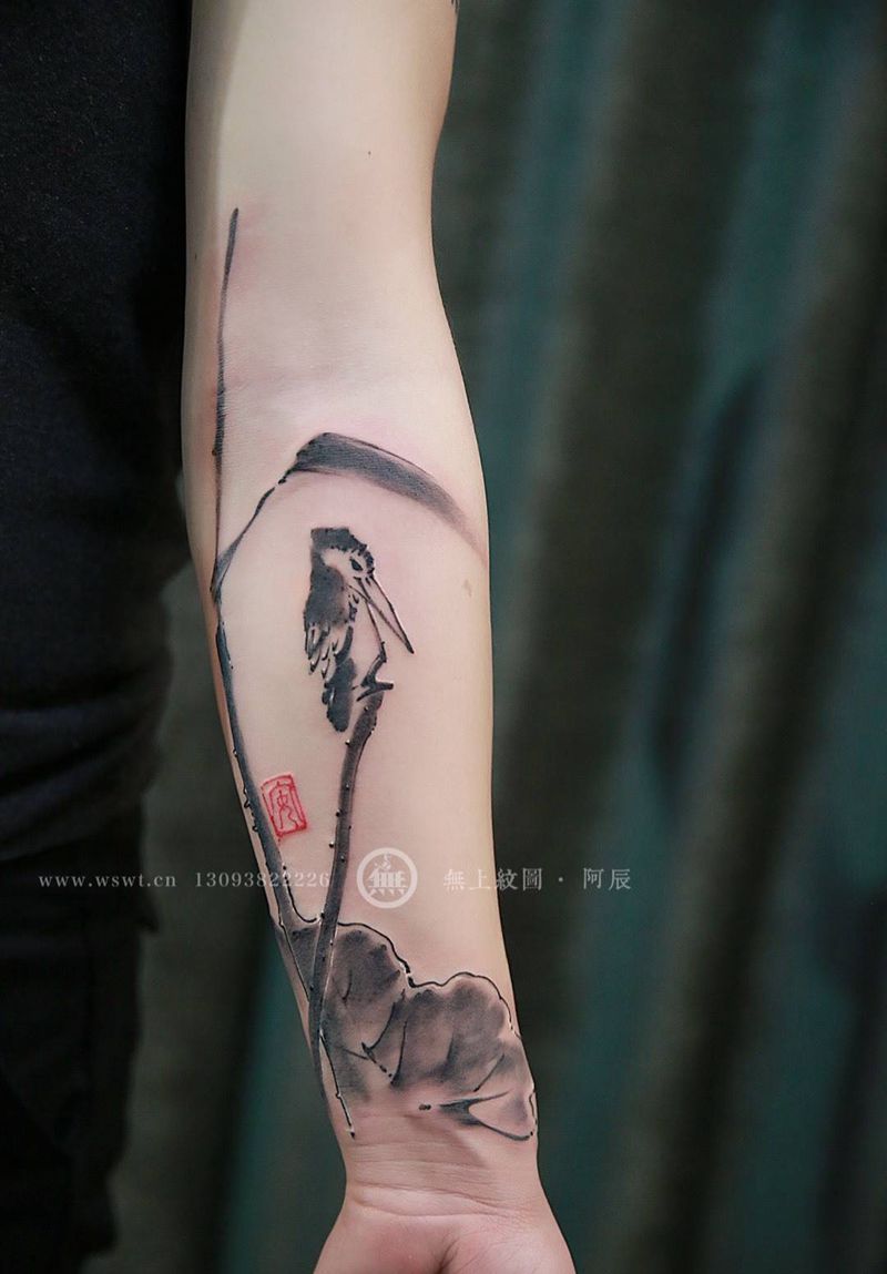 水墨花鸟纹身图片_成品手臂传统国画植物静物无上纹图招生纹身图案