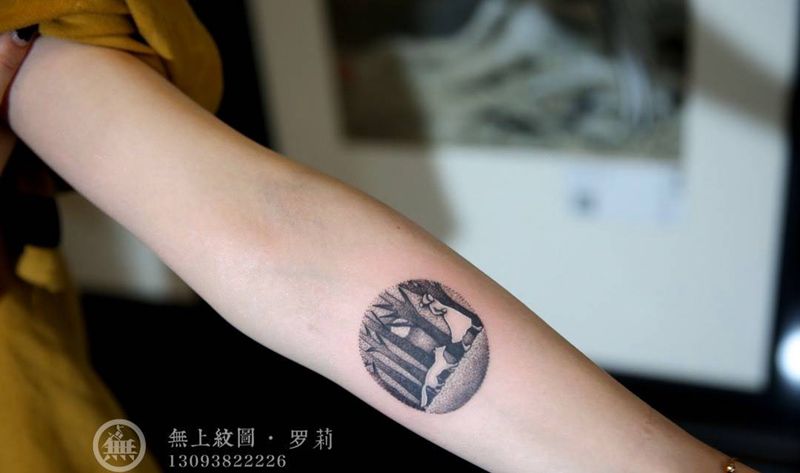 小森林纹身图片_成品手臂欧美清新几何动物人物图腾无上纹图招生纹身图案