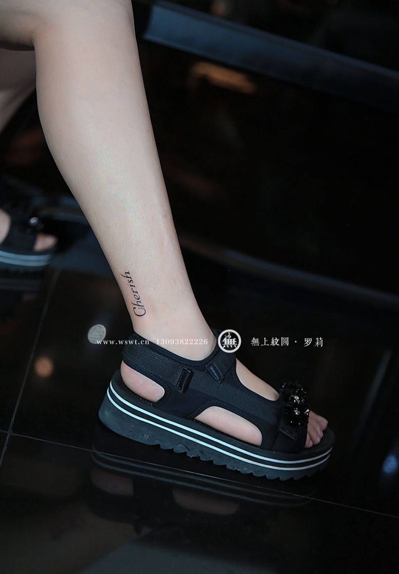 英文字母纹身图片_脚部英文成品清新纹身图案