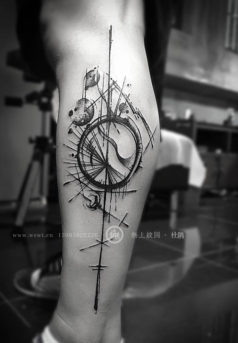 几何纹身纹身图片_成品腿部欧美清新几何图腾无上纹图招生纹身图案