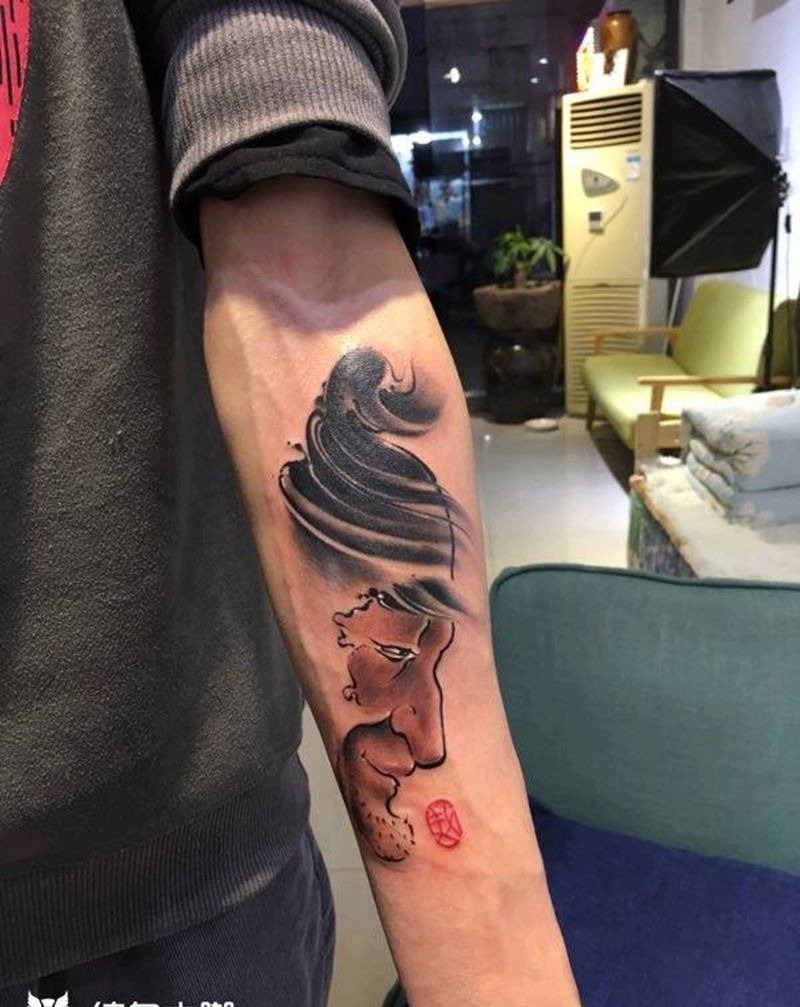 智慧的老者·遮盖老纹身纹身图片_手臂水墨纹身图案