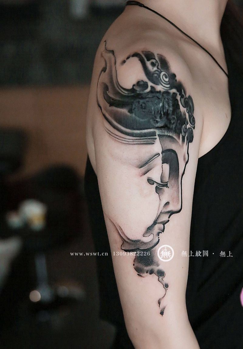 佛头遮盖条形码纹身图片_成品手臂传统原创宗教无上在德国水墨招生纹身图案