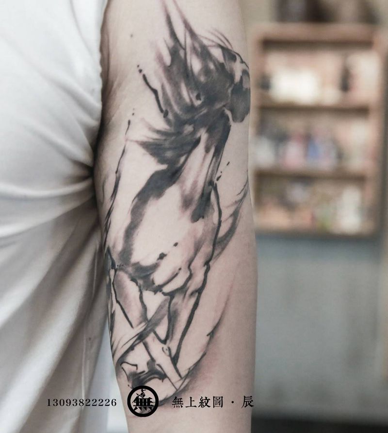 策马奔腾纹身图片_成品手臂传统清新原创图腾动物无上纹图招生纹身图案