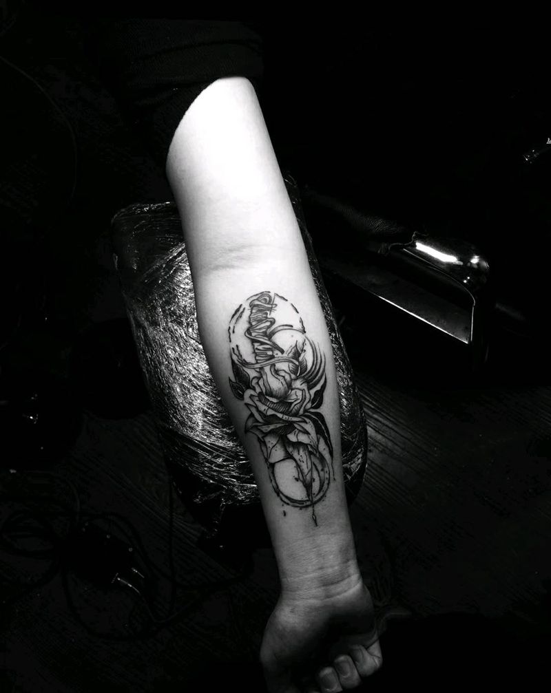 小图纹身图片_手部纹身图案