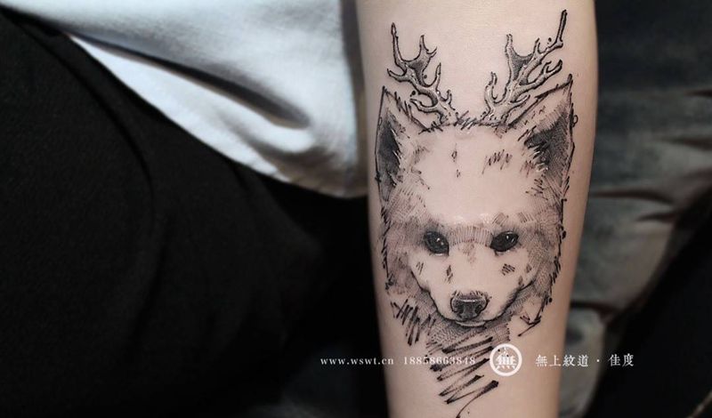 宠物纹身图案纹身图片_成品手臂欧美肖像清新动物原创无上纹图纹身图案