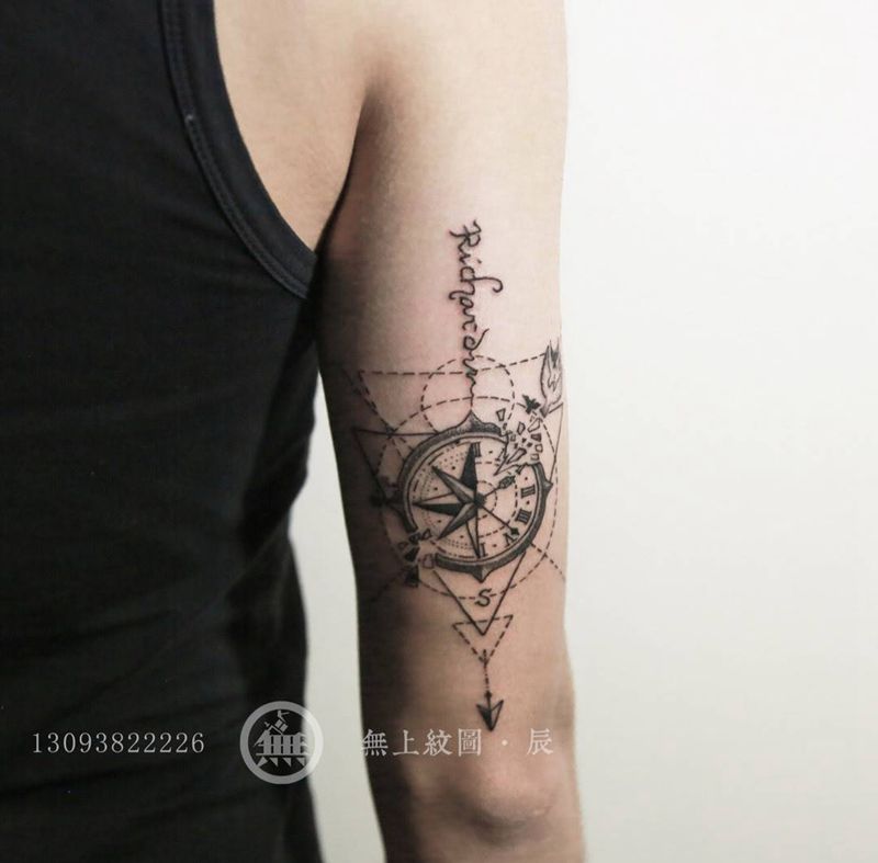 指引你走向你纹身图片_成品手臂腿部欧美清新图腾无上纹图手稿招生纹身图案