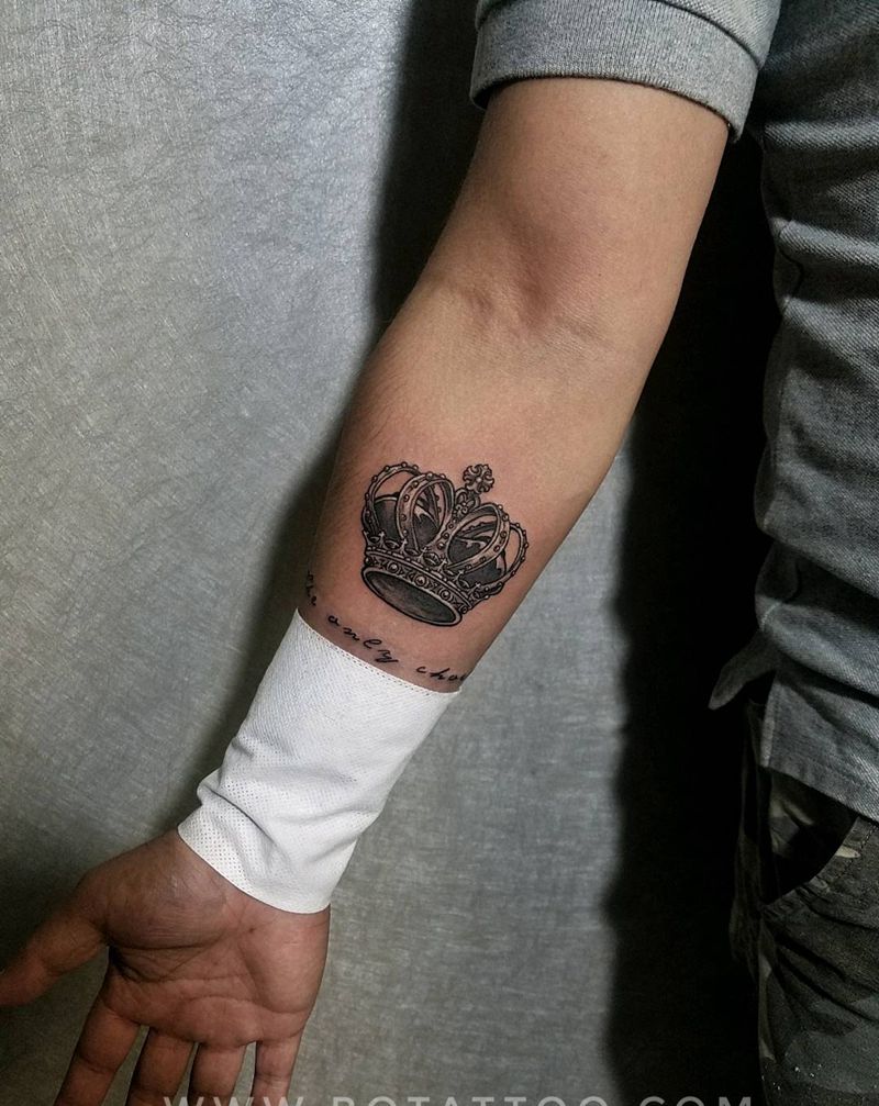 皇冠纹身图片