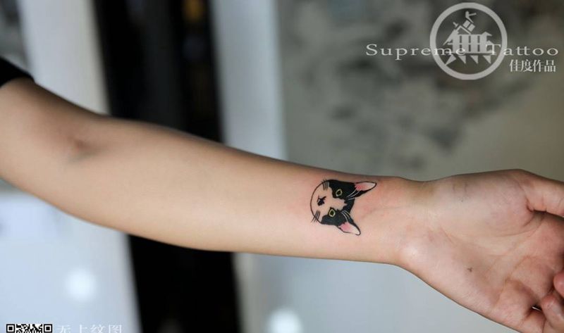 猫咪.图腾纹身图片_成品手臂欧美肖像清新图腾原创无上纹图生活纹身图案