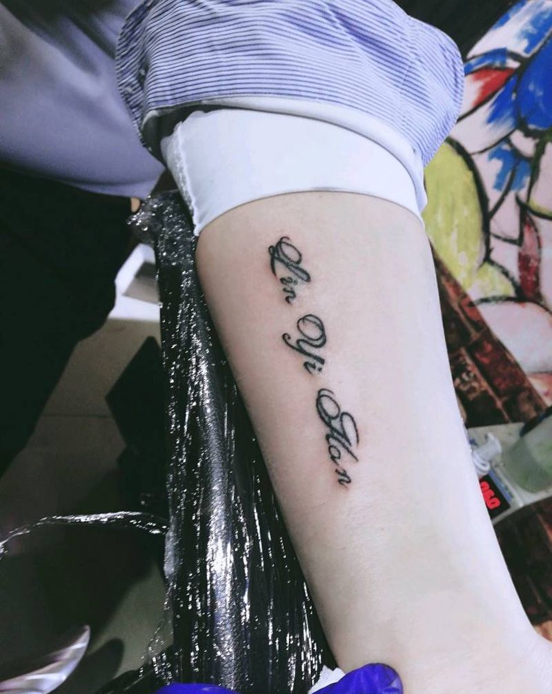 儿子英文字母纹身图片