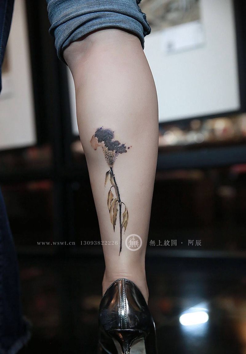 脚踝花纹身图片_成品脚部清新植物图腾无上纹图招生纹身图案