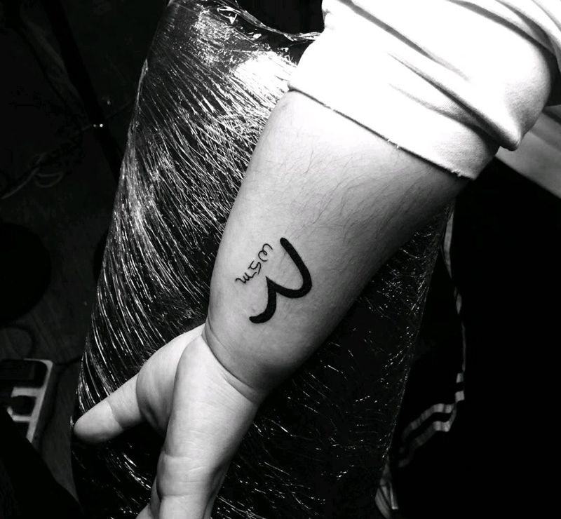 小图纹身图片_手部纹身图案