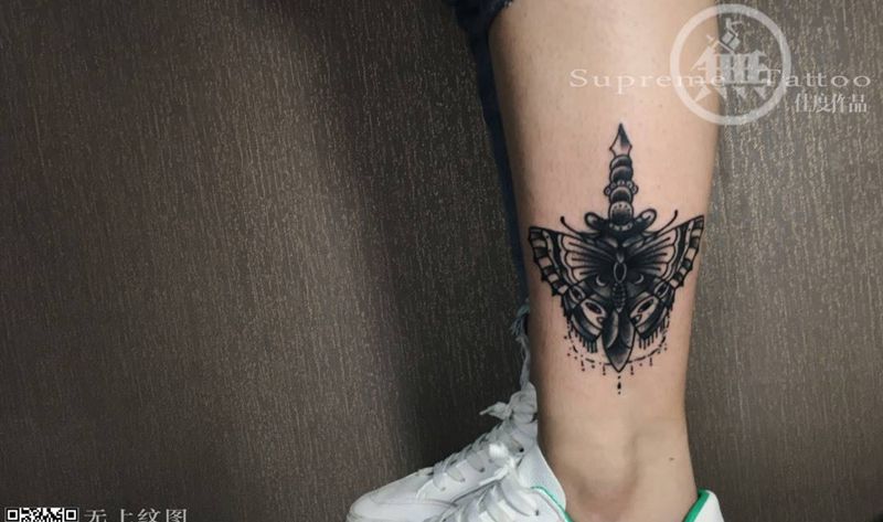 遮盖哭丧着脸的猫纹身图片_成品脚部欧美肖像清新动物图腾无上纹图纹身图案