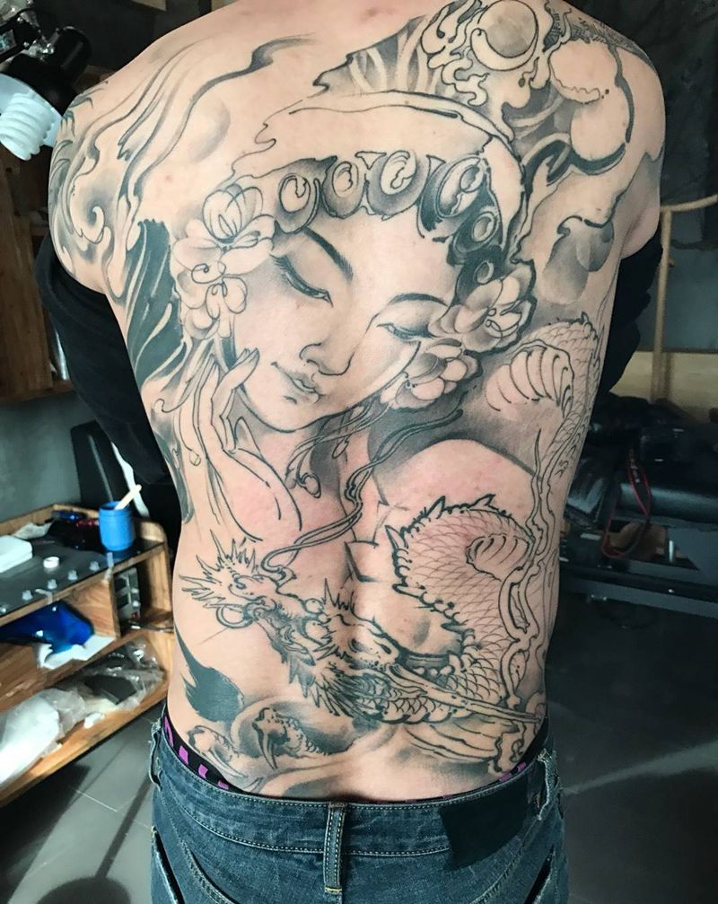 花旦.龙吻纹身图片