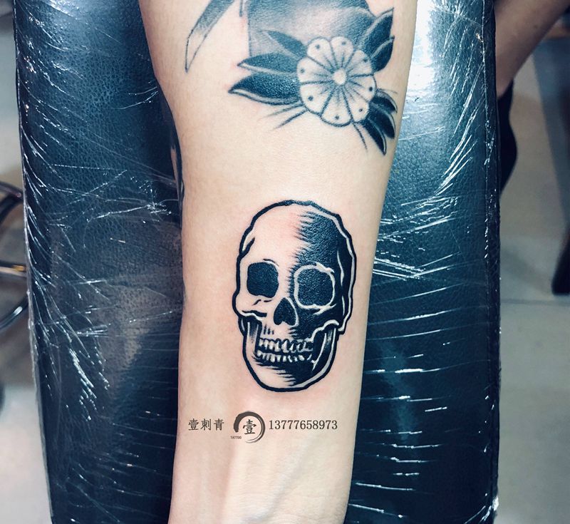 ☠️纹身图片_手臂纹身图案