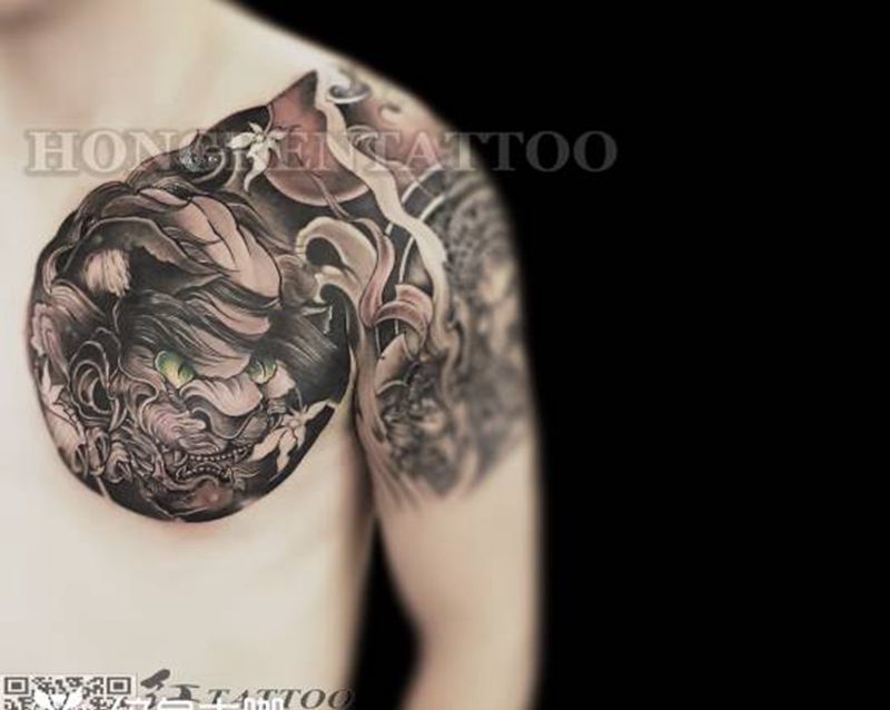 半胛tattoo纹身图片_胸部手臂纹身图案