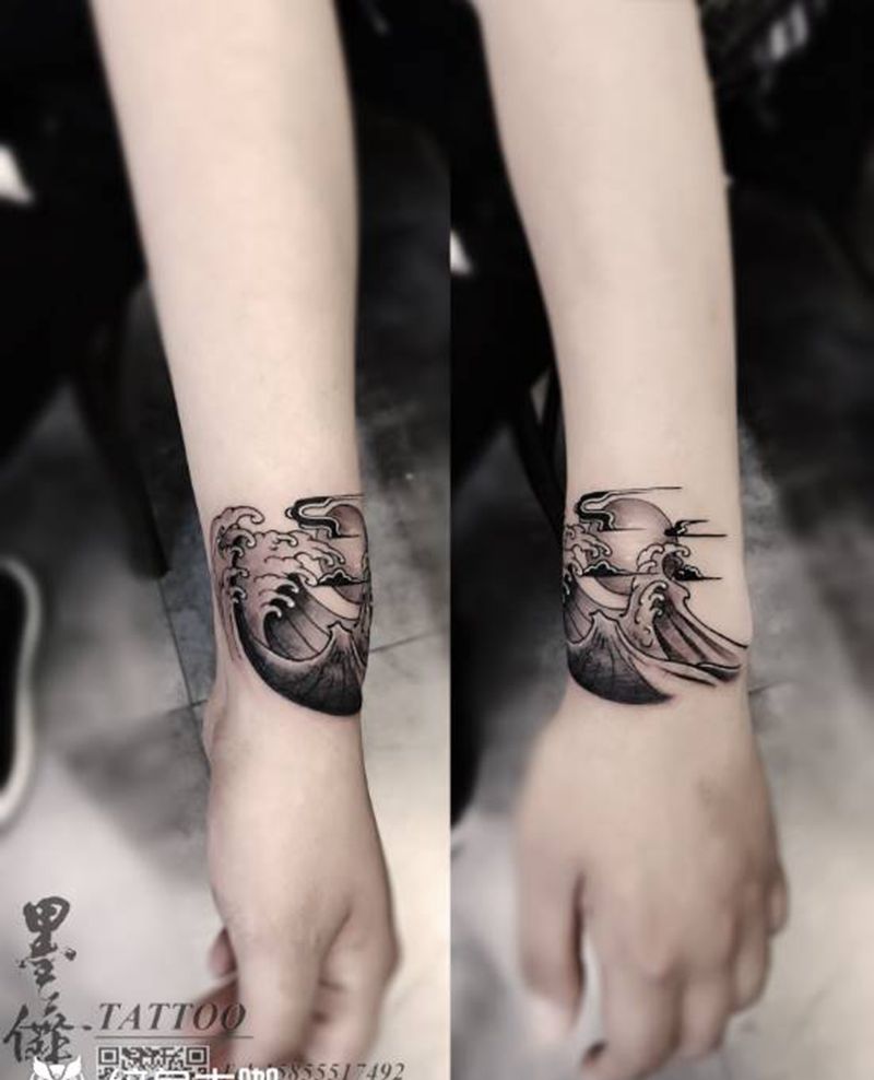 浪花覆盖疤痕tattoo纹身图片_手部手臂纹身图案