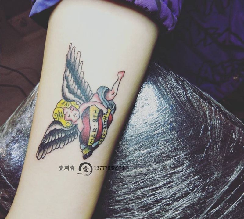 小天使纹身图片