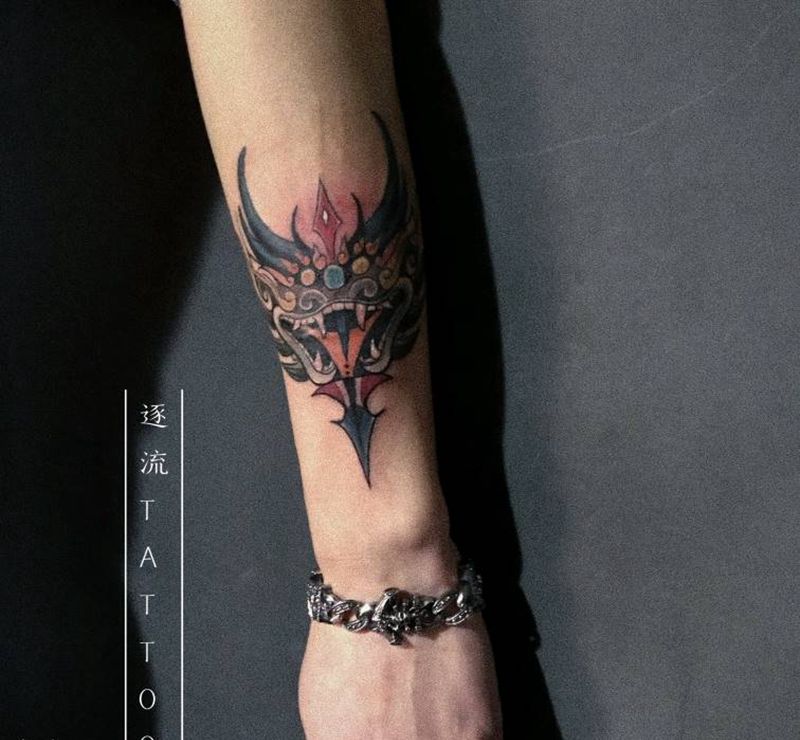 龙纹身图片_手臂New School纹身图案