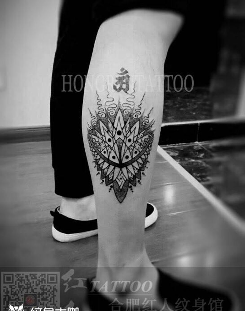 点刺梵花纹身图片