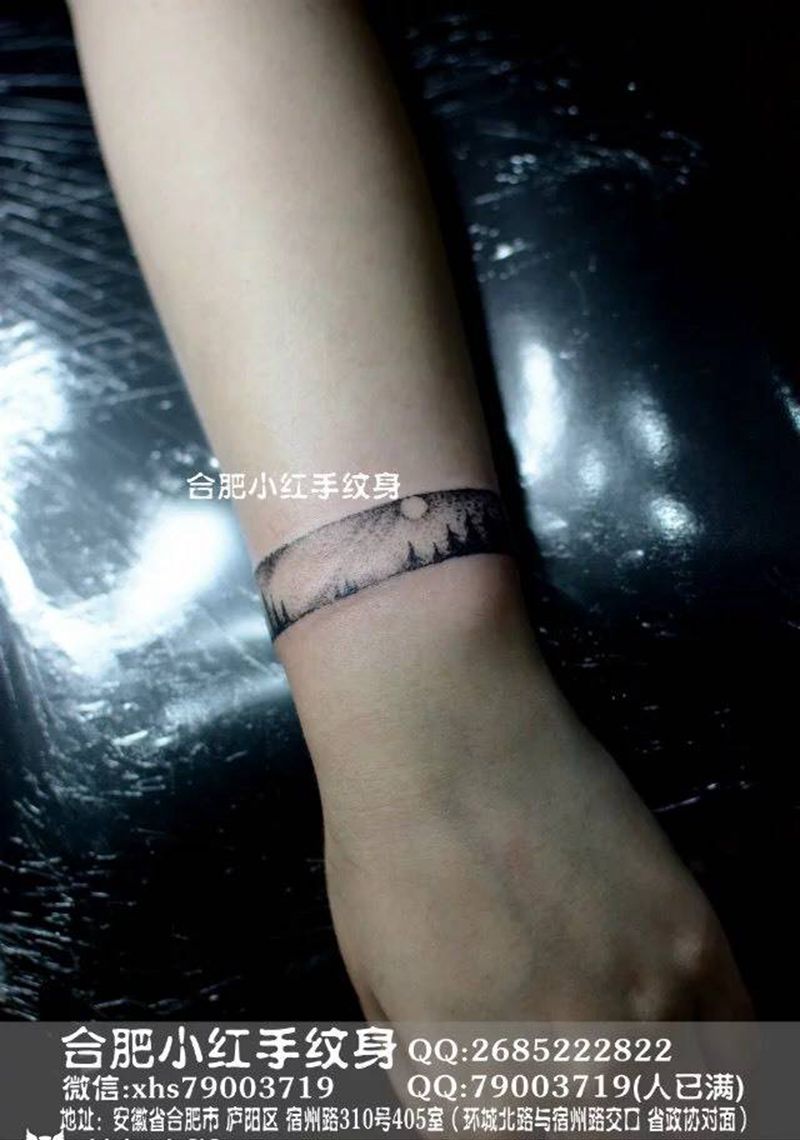 点刺小作纹身图片