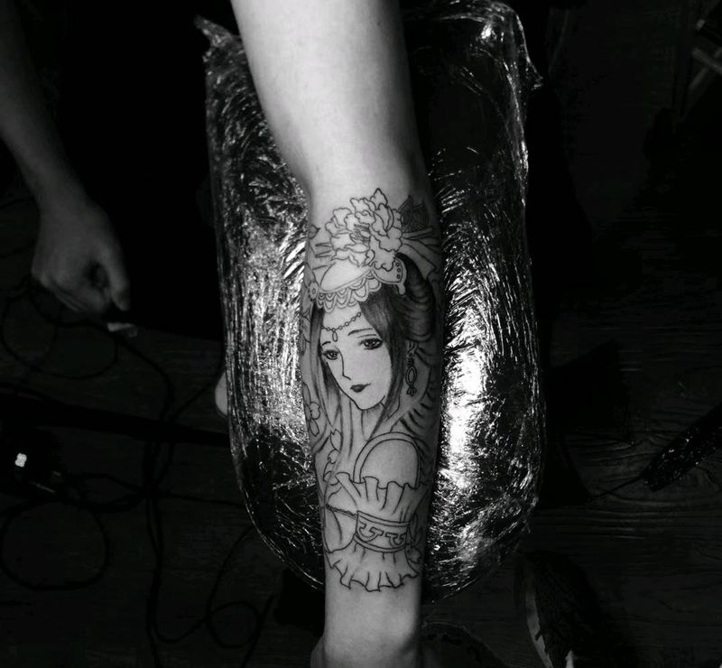 艺伎线条纹身图片_手臂纹身图案