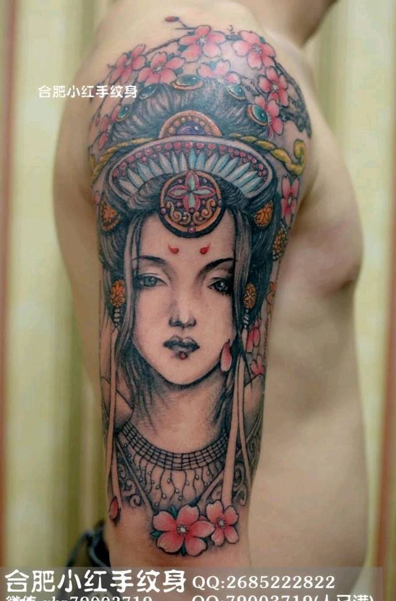 大臂艺妓未完成。纹身图片