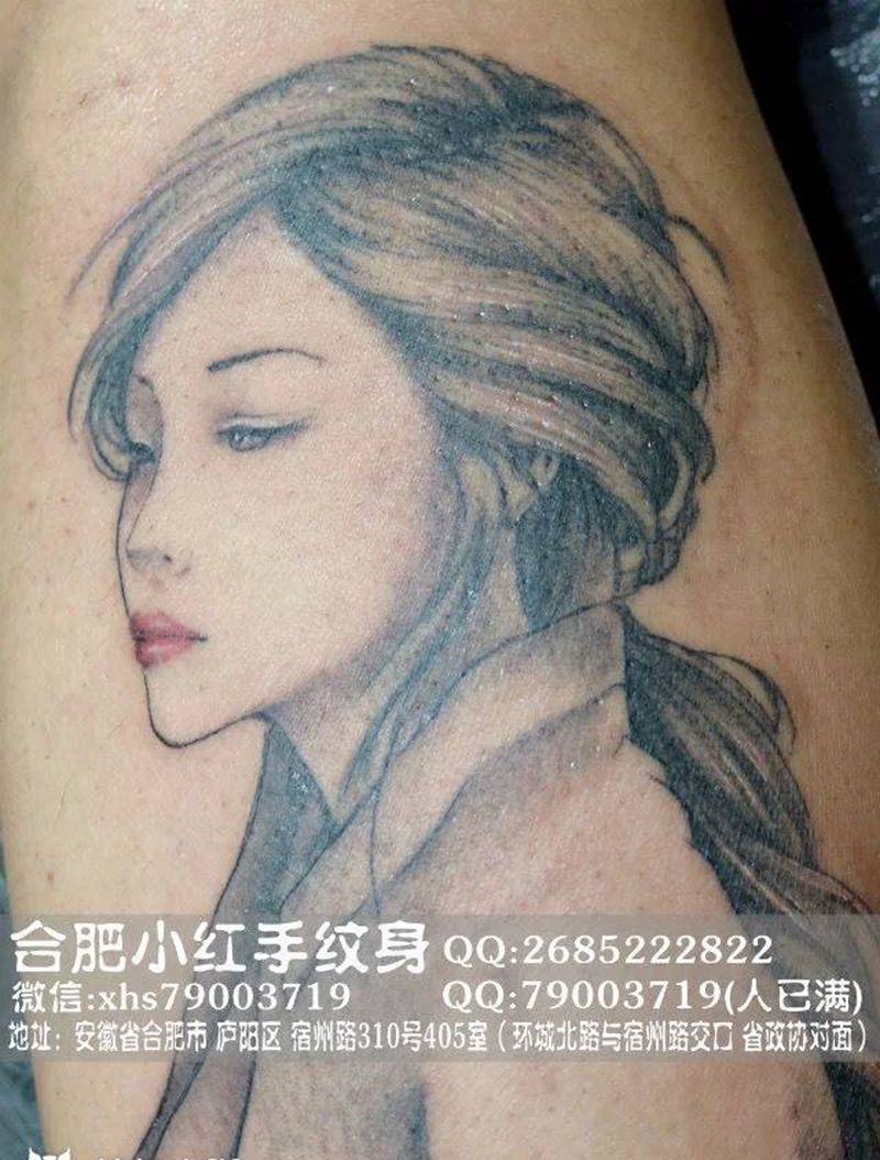 小腿肖像纹身图片