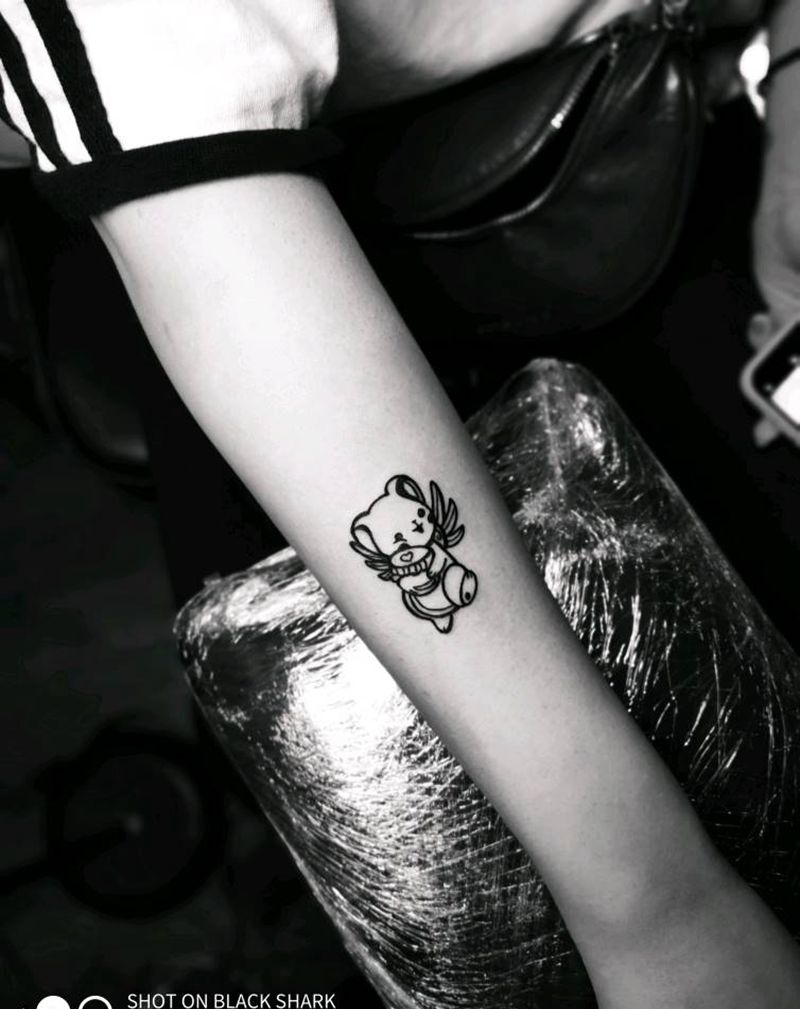 皮卡丘纹身图片_手臂纹身图案