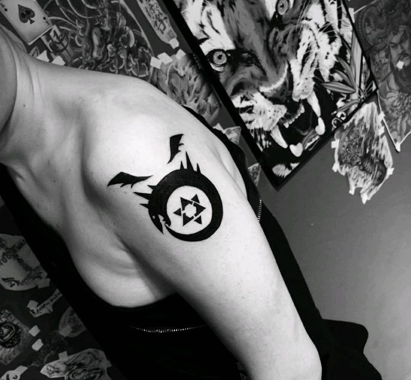 钢铁雄心纹身图片_手臂纹身图案