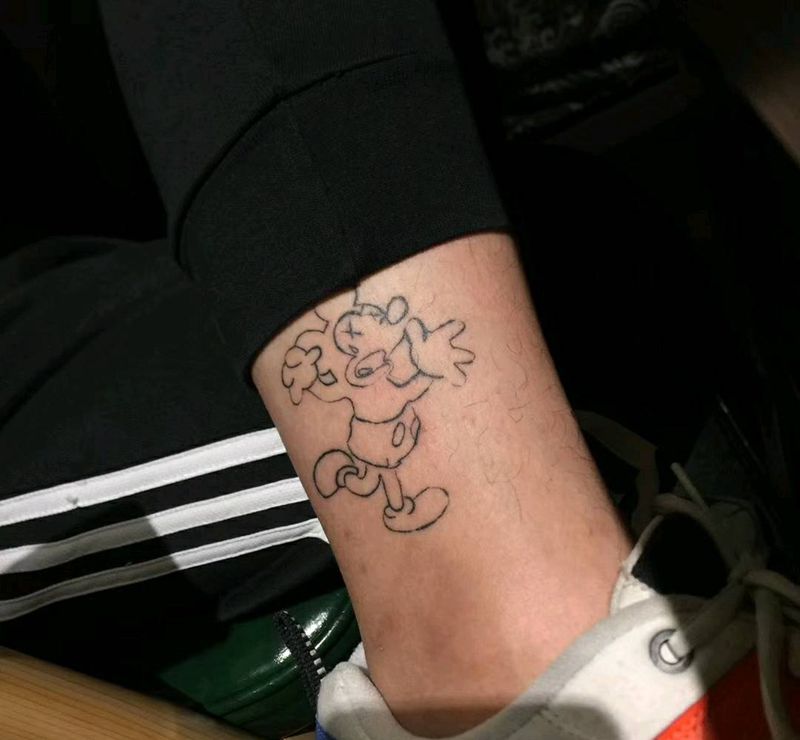 修改米老鼠纹身图片_手臂纹身图案