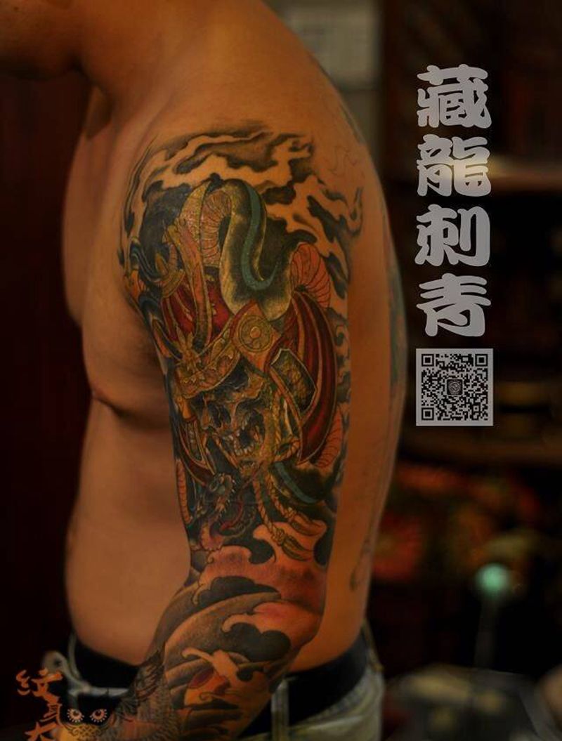 彩色传统系列纹身图片_手臂成品传统纹身图案