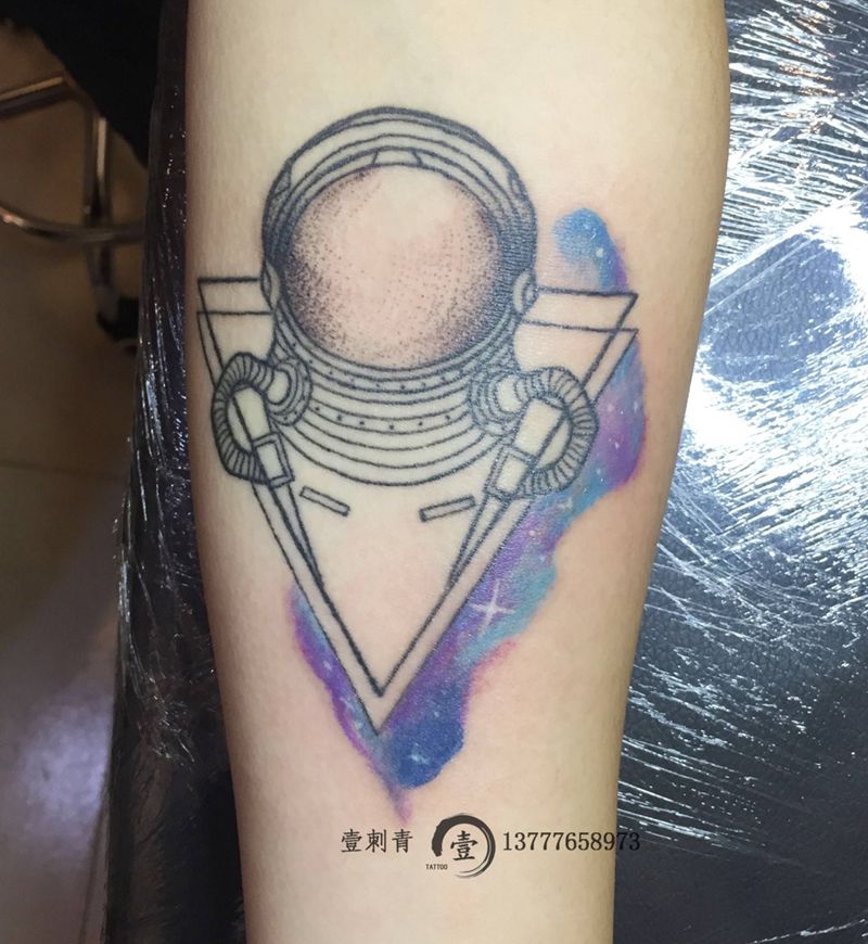 添加星空纹身图片