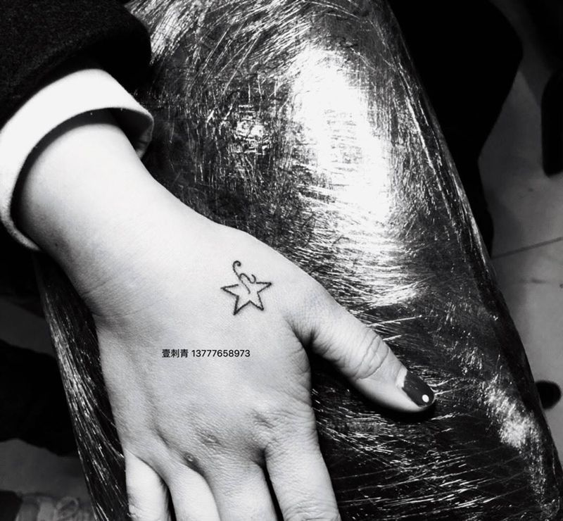 小图纹身图片