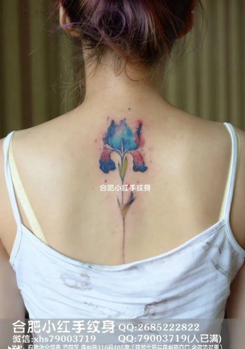 水彩花纹身图片