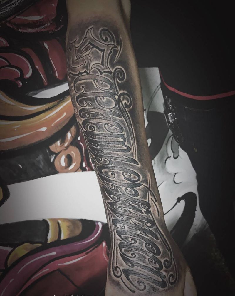 奇卡诺，花体字纹身图片