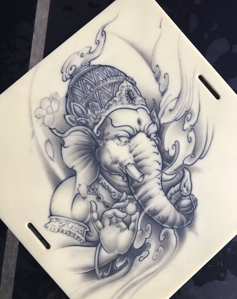 练习皮作品象神纹身图片