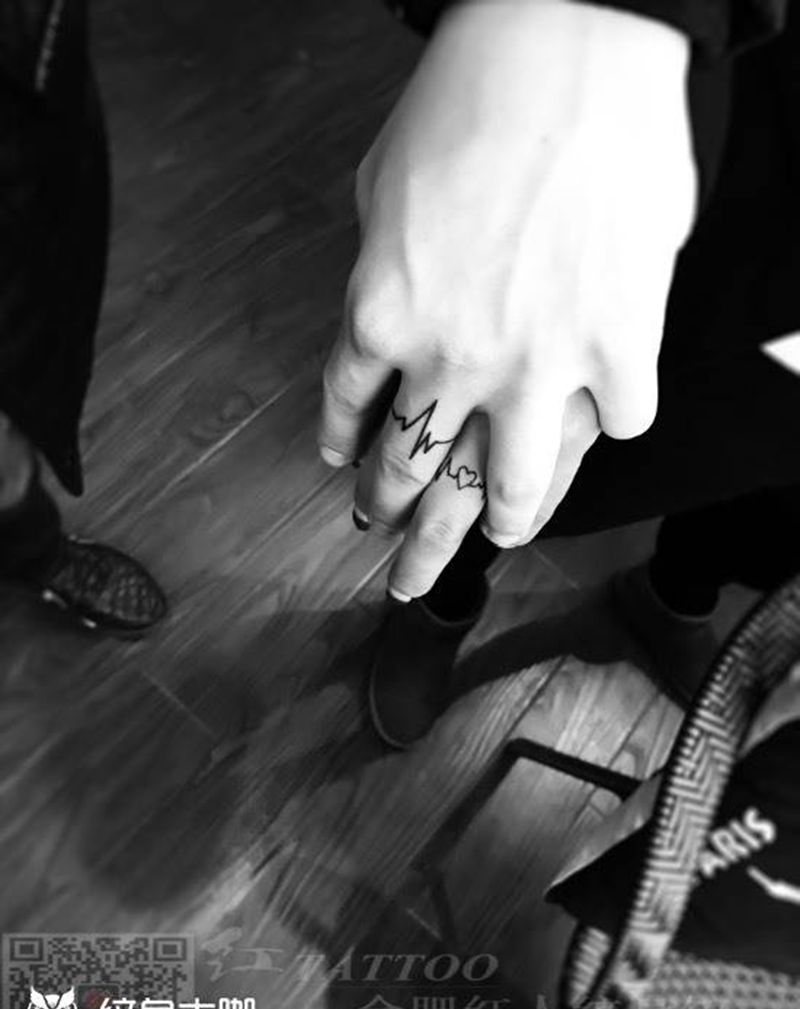 深爱…纹身图片