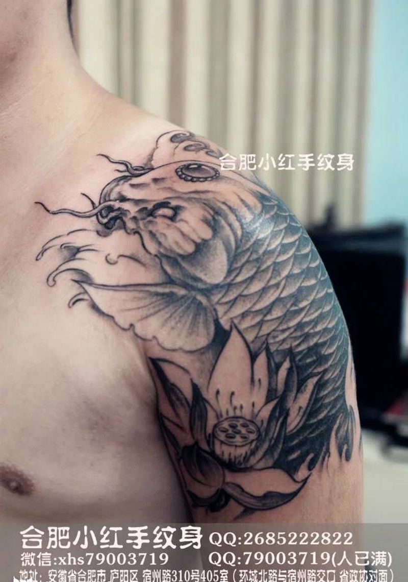 大臂遮盖纹身图片