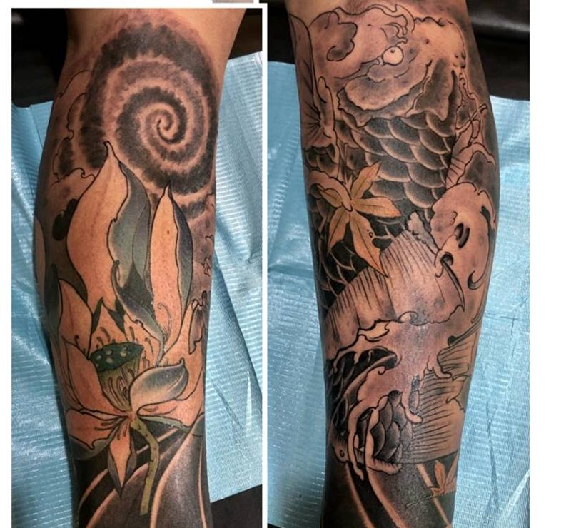 荷花鲤鱼包小腿纹身图片_腿部新传统纹身图案