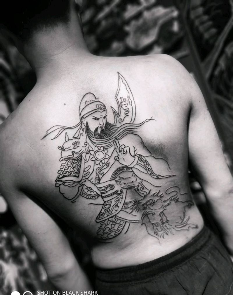 二爷线条纹身图片_背部纹身图案